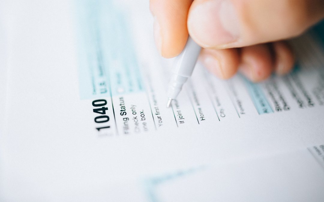 When does Fidelity send tax forms for investments?